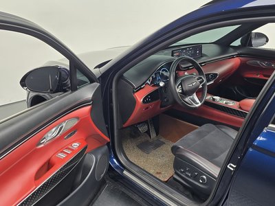 2021 Genesis GV70 — миниатюра 11
