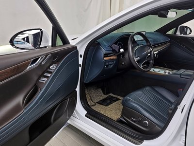 GENESIS G80 (RG3) - 10