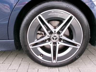 2025 Mercedes-BENZ C-CLASS — миниатюра 17
