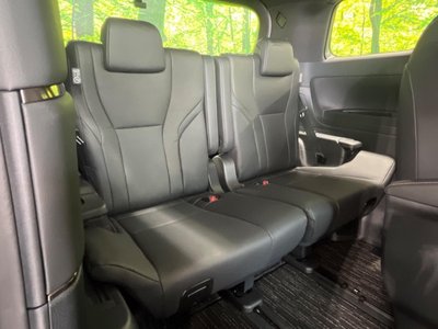 2024 Toyota ALPHARD — фото 10