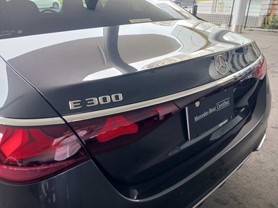 2025 Mercedes-BENZ E-CLASS 缩略图 19