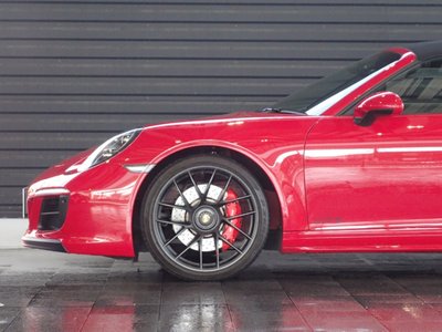 PORSCHE 911 CABRIOLET - 7