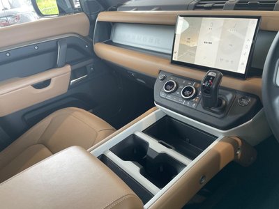 2025 LAND Rover DEFENDER 缩略图 26