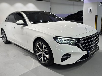 MERCEDES-BENZ E-CLASS - 4