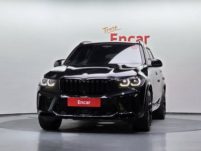 2023 BMW X5 M photo 2