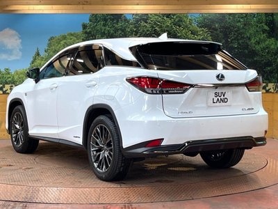 صورة مصغرة 17 لـ 2020 Lexus RX