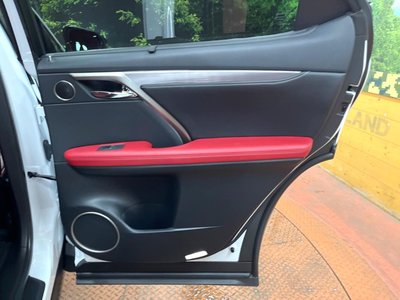 صورة مصغرة 33 لـ 2020 Lexus RX