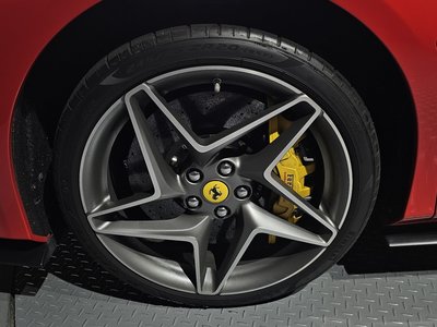 FERRARI F8 TRIBUTO - 6