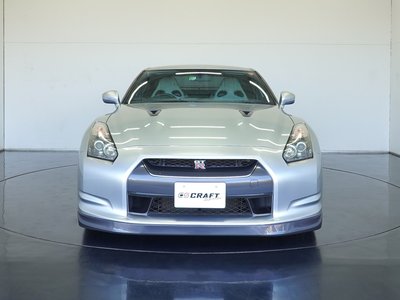 NISSAN GT-R - 3