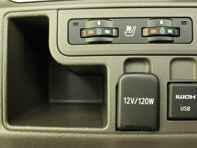 2023 Toyota LAND CRUISER PRADO — миниатюра 25