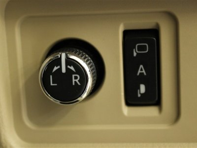 صورة 7 لـ 2023 Toyota LAND CRUISER PRADO