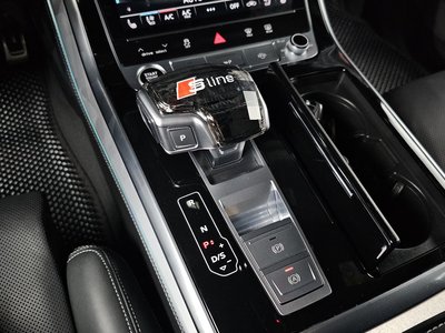 2025 AUDI Q8 缩略图 12