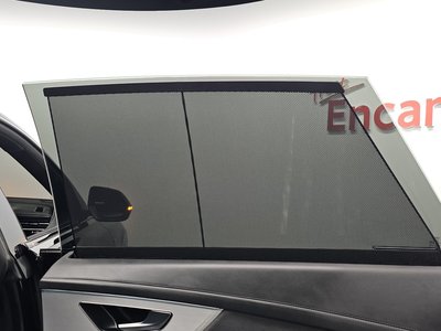 2025 AUDI Q8 缩略图 35