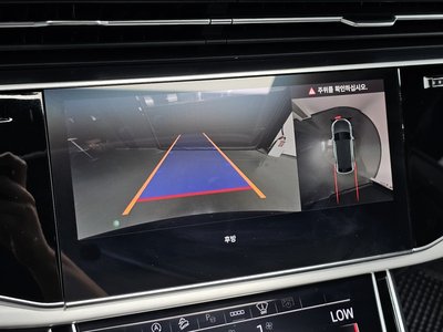 2025 AUDI Q8 缩略图 25