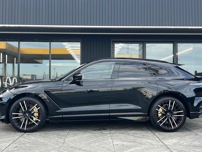 ASTON MARTIN DBX - 2
