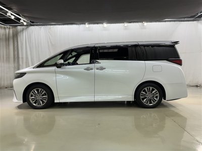 TOYOTA ALPHARD - 4