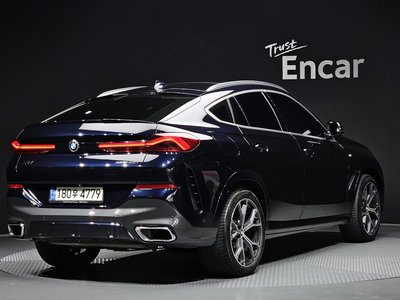 2021 BMW X6 — фото 3