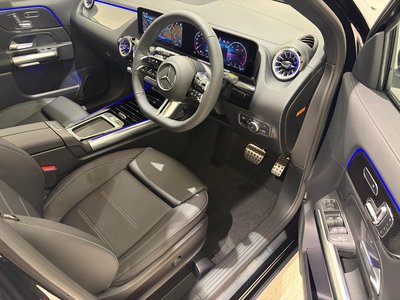 MERCEDES-BENZ GLA - 2