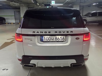 2022 LAND Rover RANGE ROVER SPORT photo 3