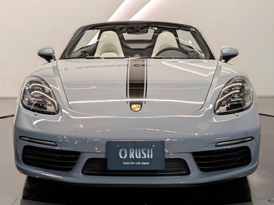 PORSCHE 718 BOXSTER - 10