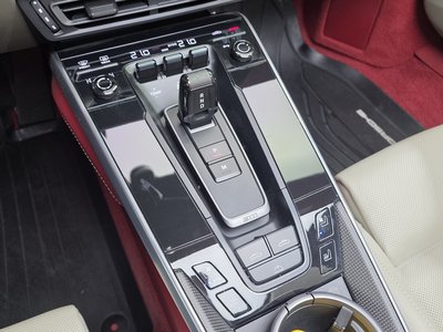 PORSCHE 911 - 9