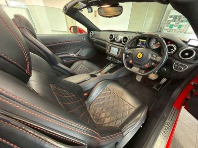 2016 Ferrari CALIFORNIA T thumbnail 42
