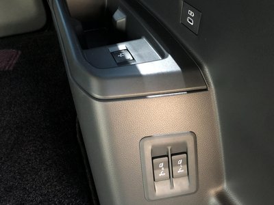2025 Lexus GX thumbnail 43