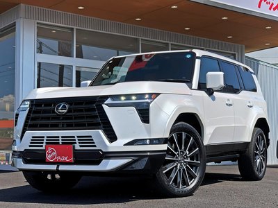 صورة 1 لـ 2025 Lexus GX