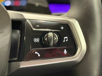 2025 BMW 5 SERIES — миниатюра 31