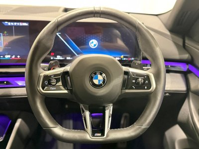 2025 BMW 5 SERIES — миниатюра 28