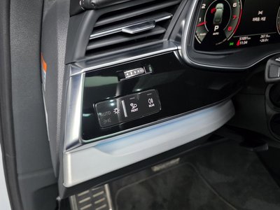 2023 AUDI Q7 — миниатюра 39