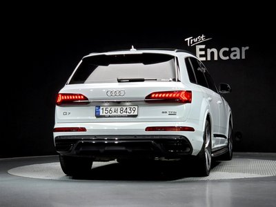 2023 AUDI Q7 photo 4