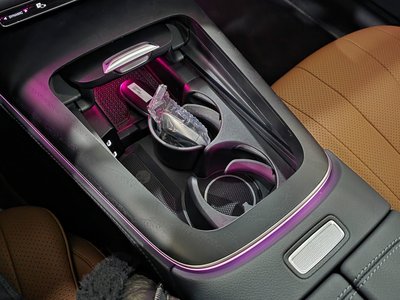 MERCEDES-BENZ E-CLASS - 9