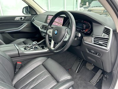 2020 BMW X7 照片 10