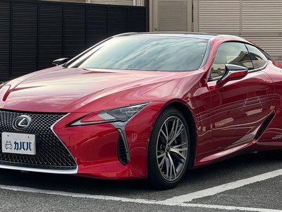 LEXUS LC - 1