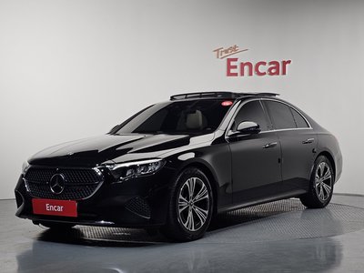 MERCEDES-BENZ E-CLASS - 1