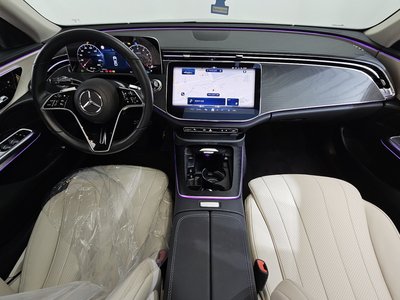 MERCEDES-BENZ E-CLASS - 4