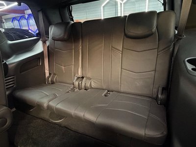 2017 Cadillac ESCALADE photo 60