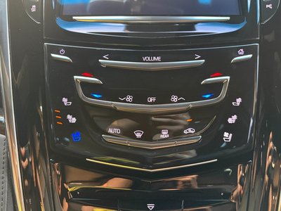 2017 Cadillac ESCALADE photo 35