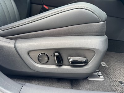 2026 Lexus RX thumbnail 48