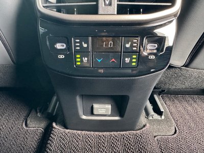 2026 Lexus RX thumbnail 35