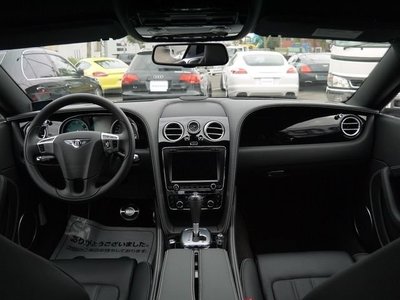 BENTLEY CONTINENTAL - 9