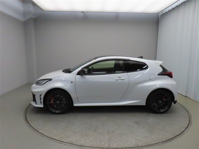 TOYOTA GR YARIS - 6