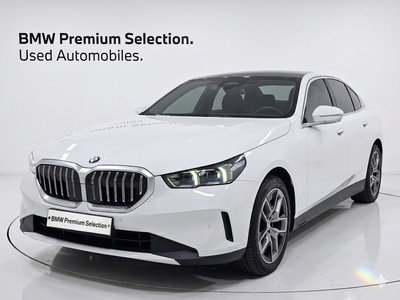BMW 5 SERIES - 1