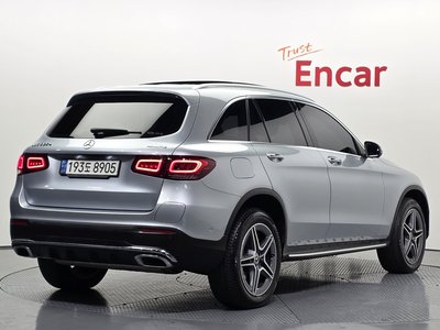 MERCEDES-BENZ GLC - 4