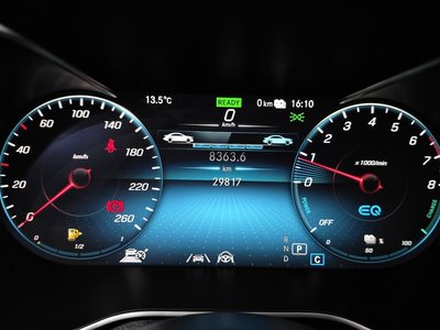 MERCEDES-BENZ GLC - 8