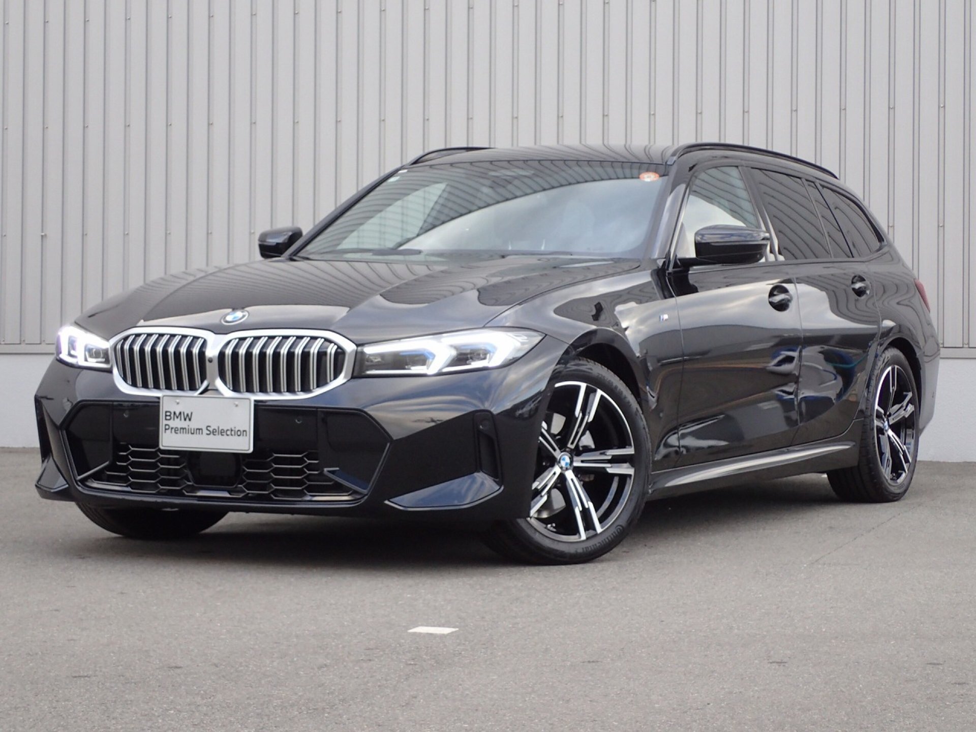 BMW 3 SERIES TOURING - View 1