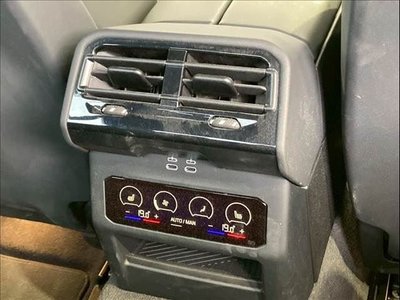 BMW 5 SERIES SEDAN - 9