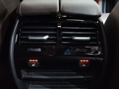 2023 BMW 5 SERIES — миниатюра 36