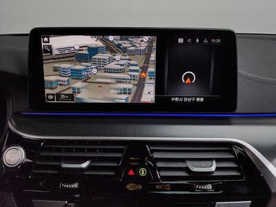 2023 BMW 5 SERIES — миниатюра 18